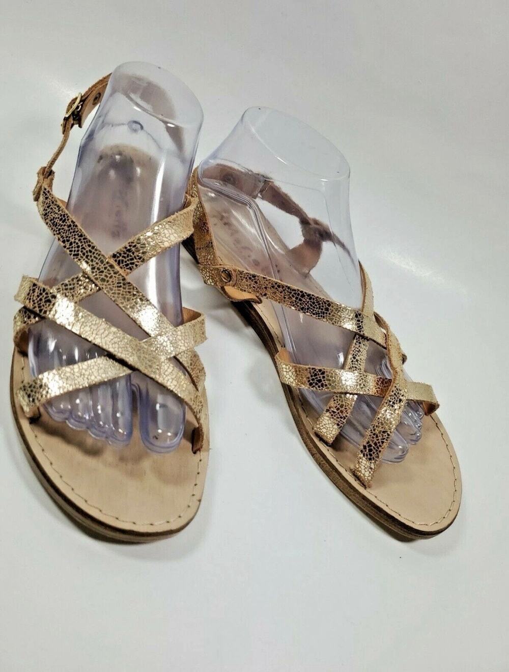 Mariella Women's Open Toe Strappy Crinkled Gold Sandals Sz 9 Slingback Buckles